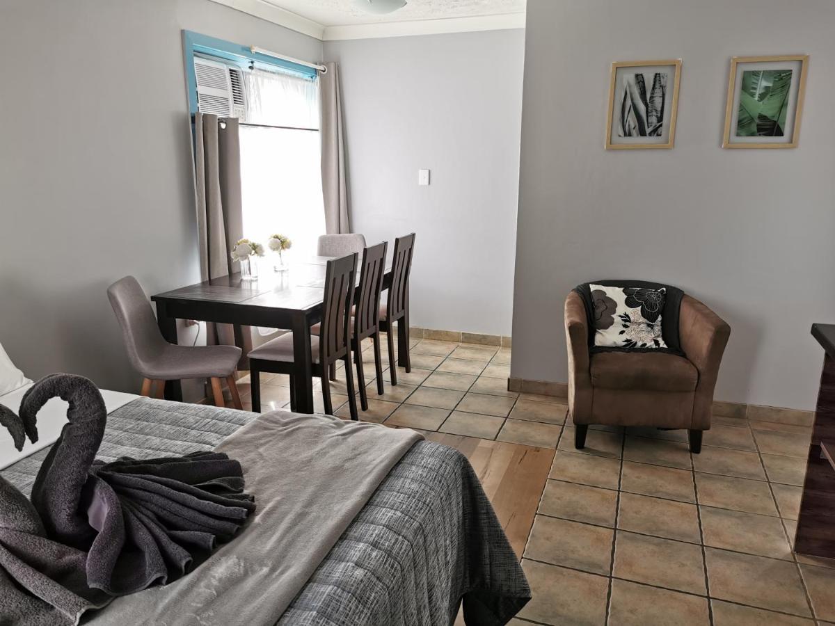 Limassol Motel Labrador