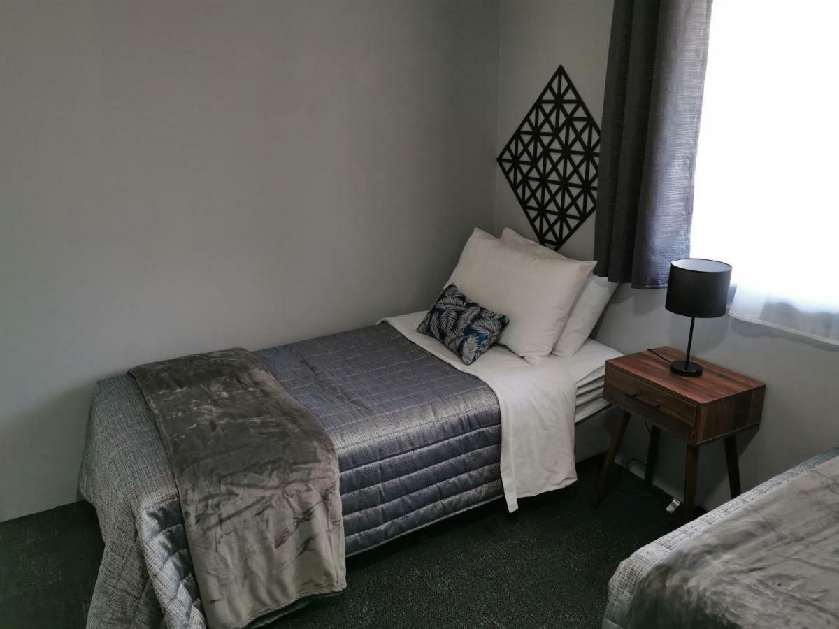 Limassol Motel 4*